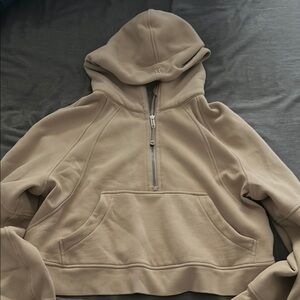 Lululemon Cropped Scuba Half Zip